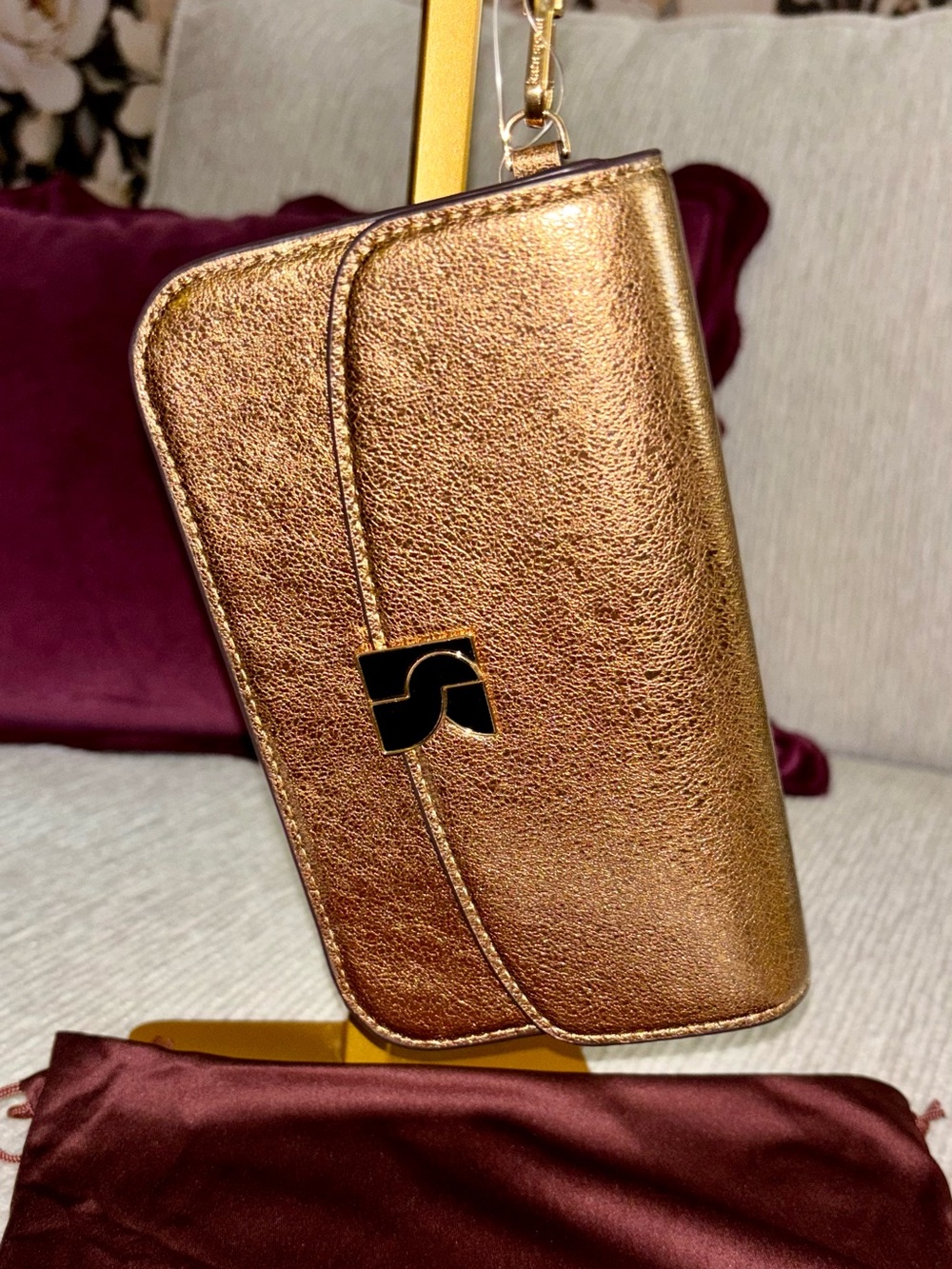 NWT Kate Spade Dakota Crinkle Metallic Gold Flap Wristlet Wallet Clutch